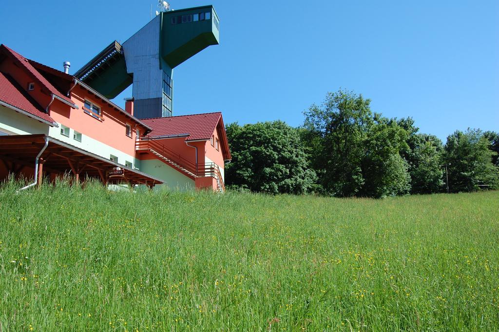 Penzion U Mustku Jiriho Rasky Trojanovice Extérieur photo