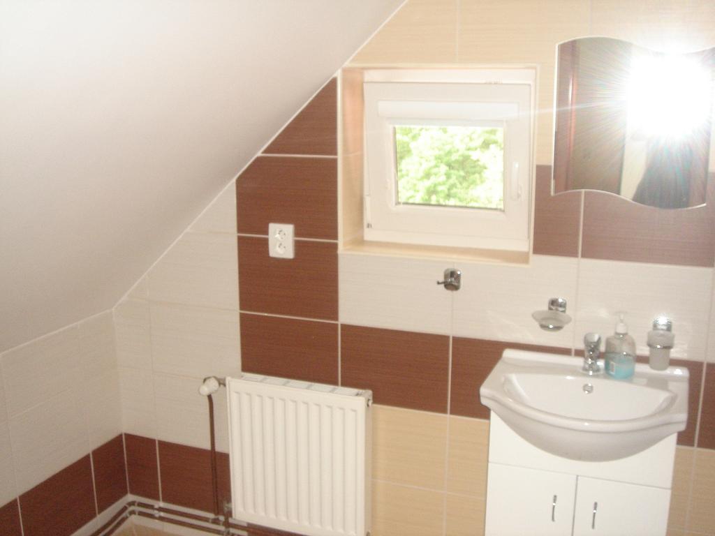 Penzion U Mustku Jiriho Rasky Trojanovice Chambre photo